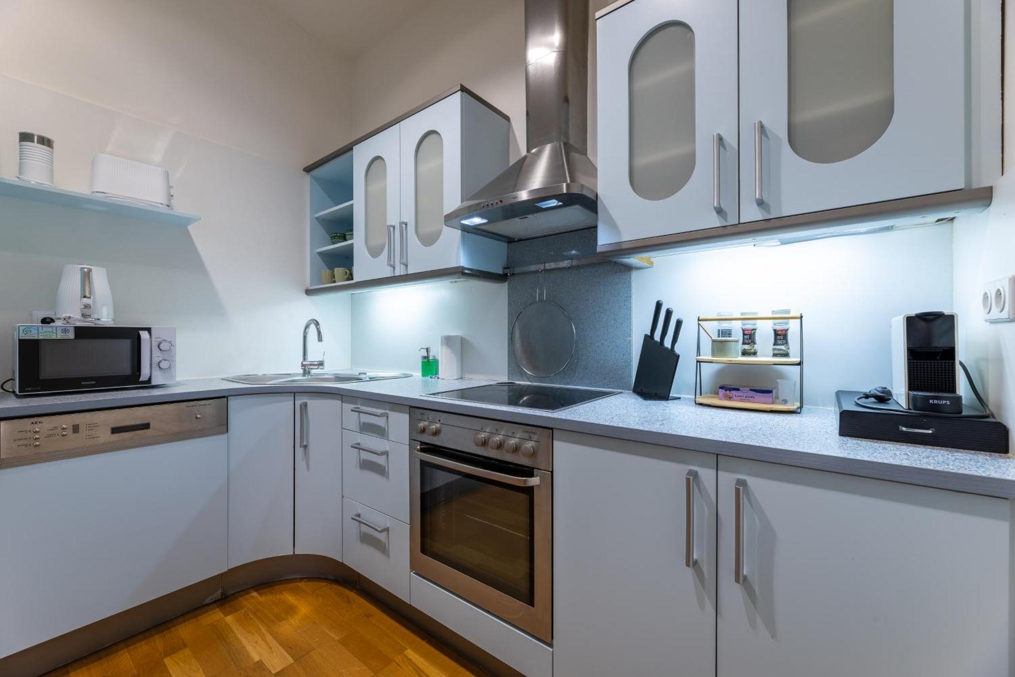 Charming 2bedroom Old Town Praga
